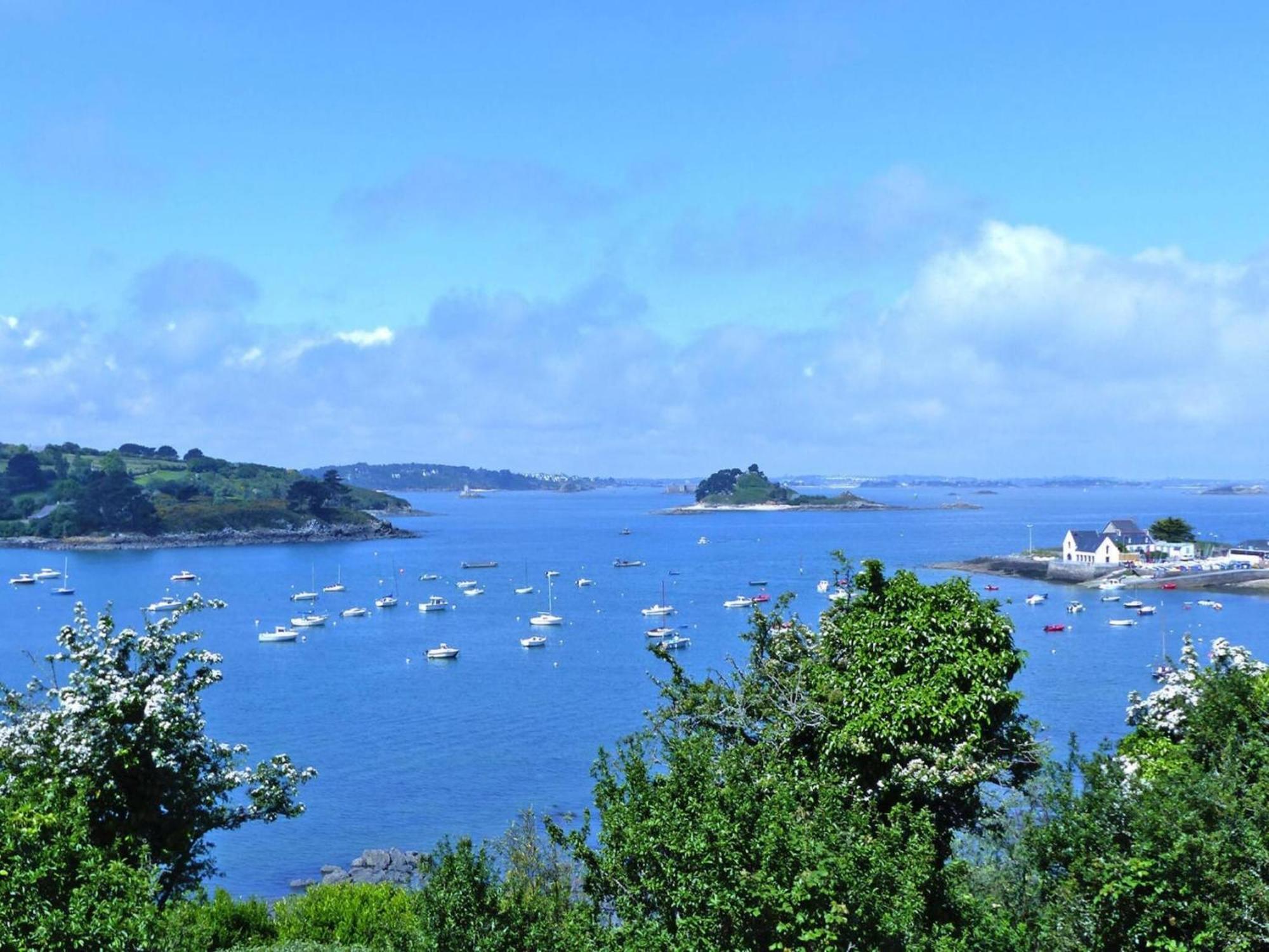 פלוגאסנו Pretty Breton Holiday Home In A Top Location מראה חיצוני תמונה